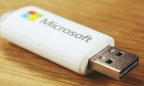 Microsoft to support the use of USB security keys across its services