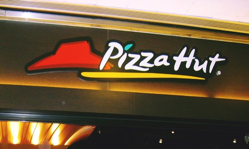 pizza hut hydrogen fuel cell delivery truck robotic arms