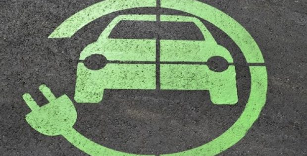 Labor aims 50 percent of new cars to be electric vehicles by 2030